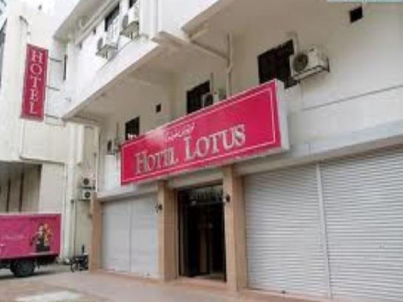 Lotus Hotel Johor Bahru Exterior photo